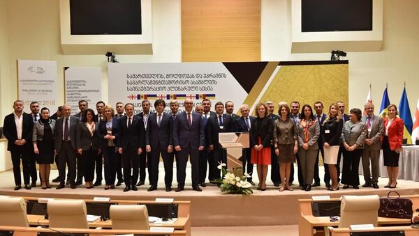 Инаугурационная пленарная сессия межпарламентской ассамблеи Грузии, Молдовы и Украины - Sputnik Грузия