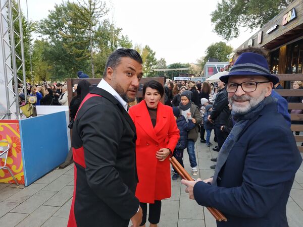 Самый главный праздник тбилисцев в Москве - Sputnik Грузия