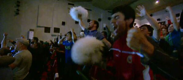 Земляки Хабиба Нурмагомедова празднуют его победу - Sputnik Грузия