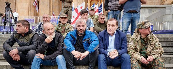 Малхаз Мачаликашвили Заза Саралидзе и Паата Бурчуладзе - Sputnik Грузия