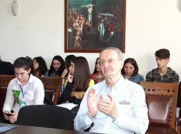 საქართველოში არსებული უნიკალური თეატრი და რეჟისორი, რომელიც მასზე ფილმს გადაიღებს - Sputnik საქართველო