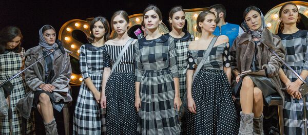 Tbilisi Fashion Week 2018 -ის გახსნა Tbilisi Fashion Week 2018 -ის გახსნა - Sputnik საქართველო