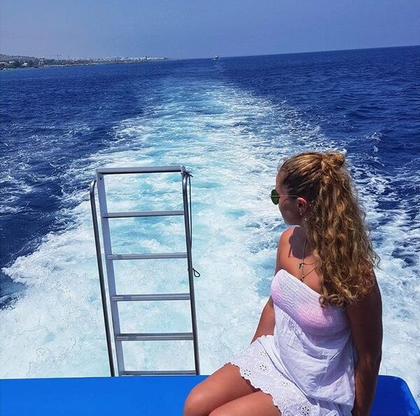 მზე, ზღვა და საოცარი თავგადასავლები, ანუ მოგზაურობაში ნაპოვნი ბედნიერება მზე, ზღვა და საოცარი თავგადასავლები, ანუ მოგზაურობაში ნაპოვნი ბედნიერება - Sputnik საქართველო