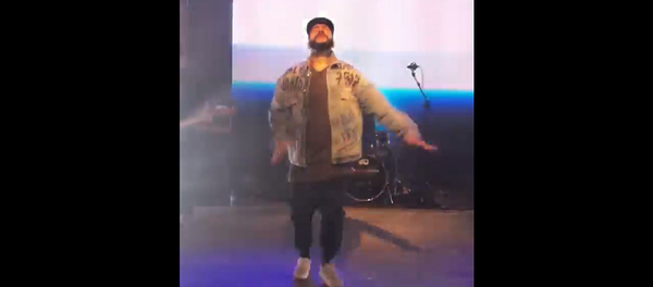 რეპერმა ტიმატიმ ქართულ ქორწილში ლეკური იცეკვა რეპერმა ტიმატიმ ქართულ ქორწილში ლეკური იცეკვა - Sputnik საქართველო