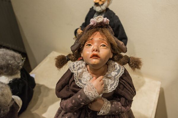 Первый уикенд 2020 года: побыть рейвером, театралом и погулять по новогоднему Тбилиси Первый уикенд 2020 года: побыть рейвером, театралом и погулять по новогоднему Тбилиси - Sputnik Грузия