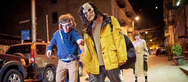 ზომბების მსვლელობა-აღლუმები მსოფლიოს ბევრ ქვეყანაში იმართება. თბილისში კი მსგავსი აქცია პირველად ჩატარდა ზომბების მსვლელობა-აღლუმები მსოფლიოს ბევრ ქვეყანაში იმართება. თბილისში კი მსგავსი აქცია პირველად ჩატარდა - Sputnik საქართველო