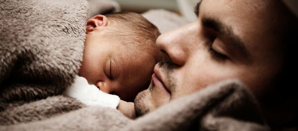 მამა და ახალშობილი მამა და ახალშობილი - Sputnik საქართველო