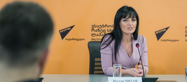 Читая: мы хотим начать диалог между молодежью Грузии и России - Sputnik Грузия