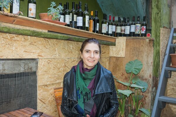 Чем Грузия лучше Америки: почему россиянка переехала в Тбилиси Чем Грузия лучше Америки: почему россиянка переехала в Тбилиси - Sputnik Грузия