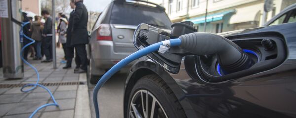 Запуск в эксплуатацию электрозарядной автостанции - Sputnik Грузия