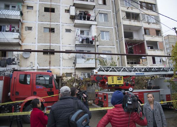 Городские власти решили взять на себя заботу о 28 семьях, которых после взрыва расселят по другим домам - Sputnik Грузия