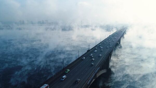 Как в кино: призрачный туман над рекой Енисей в Красноярске - Sputnik Грузия