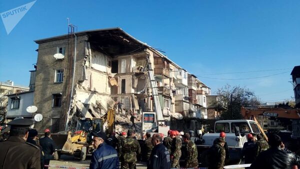 Взрыв в жилом доме в Гяндже, Азербайджан - Sputnik Грузия