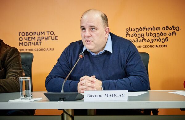 Роль диаспоры в выборах - эксперты о предпочтениях грузинских эмигрантов - Sputnik Грузия