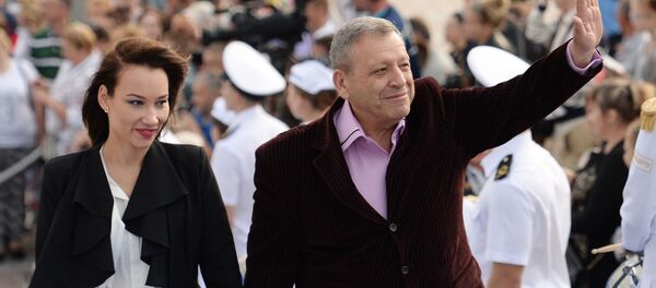 Режиссер Борис Грачевский с супругой актрисой Екатериной Белоцерковской - Sputnik Грузия