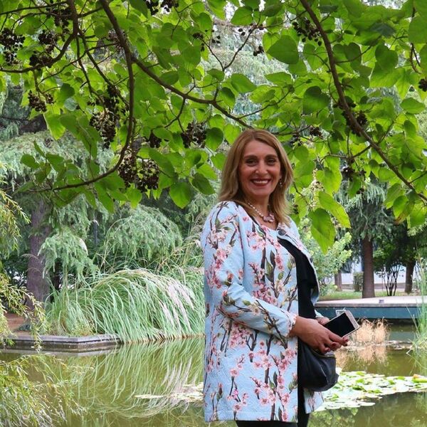 სამკაული და ხასიათი - როგორი ქალები ირჩევენ დიდი ზომის სამკაულს - Sputnik საქართველო