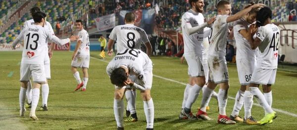 Футбольный клуб Сабуртало впервые в истории стал чемпионом Грузии Футбольный клуб Сабуртало впервые в истории стал чемпионом Грузии - Sputnik Грузия