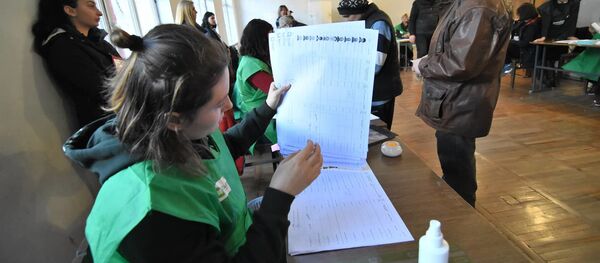 Первые нарушения на выборах в Грузии Первые нарушения на выборах в Грузии - Sputnik Грузия