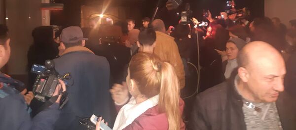 პირდაპირი ჩართვა სალომე ზურაბიშვილის საარჩევნო შტაბიდან პირდაპირი ჩართვა სალომე ზურაბიშვილის საარჩევნო შტაბიდან - Sputnik საქართველო