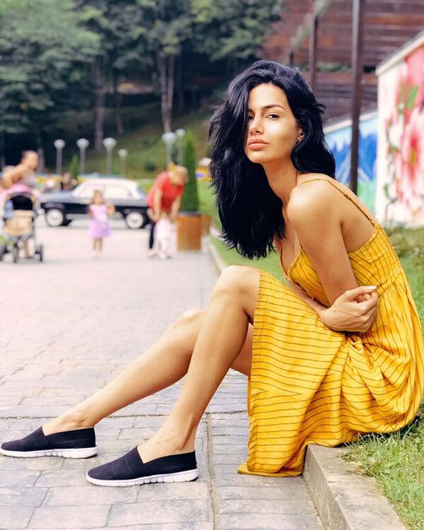 Красавица с армянскими корнями представит Грузию на Мисс Вселенная - Sputnik Грузия