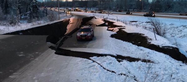 Разрушительное землетрясение на Аляске - видео катастрофы - Sputnik Грузия