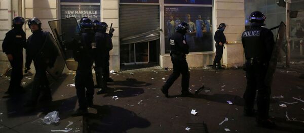 Беспорядки Желтых жилетов в Париже - Sputnik Грузия