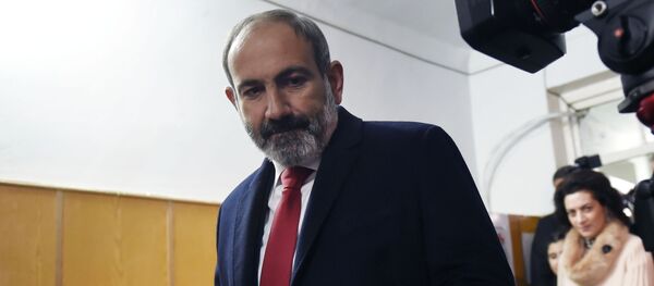 ნიკოლ ფაშინიანი ნიკოლ ფაშინიანი - Sputnik საქართველო