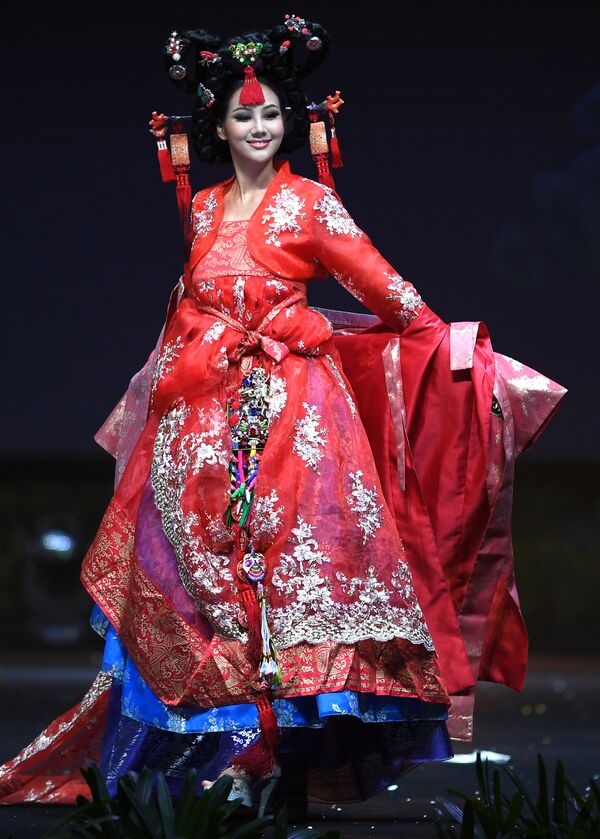 Представительница Южной Кореи в традиционном кимоно - Sputnik Грузия