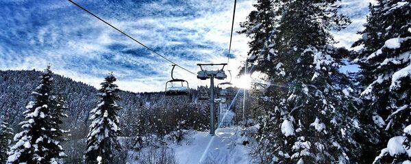 Канатная дорога в Бангуриани Канатная дорога в Бангуриани - Sputnik Грузия