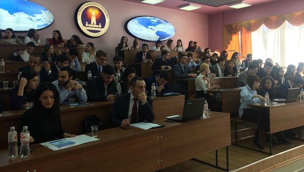 Молодежный форум в Пятигорске Грани молодежного лидерства: социальная активность, инновации, устремленность в будущее - Sputnik Грузия