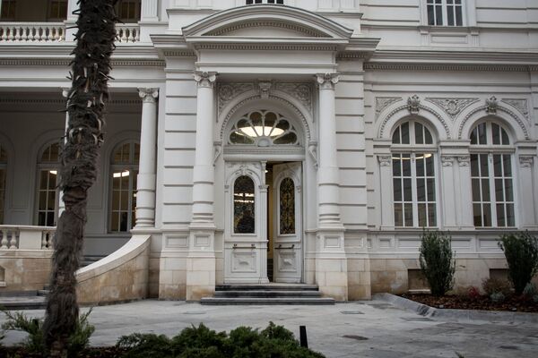 Новая резиденция президента Грузии расположена во дворце княжеской семьи Орбелиани - Sputnik Грузия