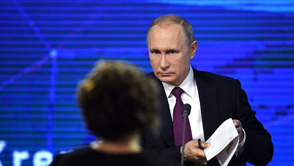 Ежегодная большая пресс-конференция президента РФ В. Путина - Sputnik Грузия