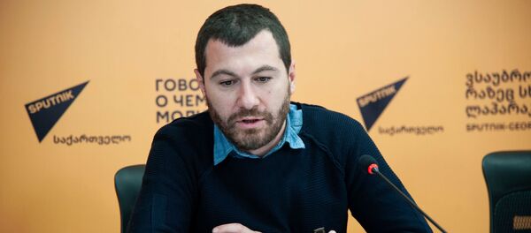 Эксперт: В будущем население Грузии вновь может погрязнуть в долгах - Sputnik Грузия