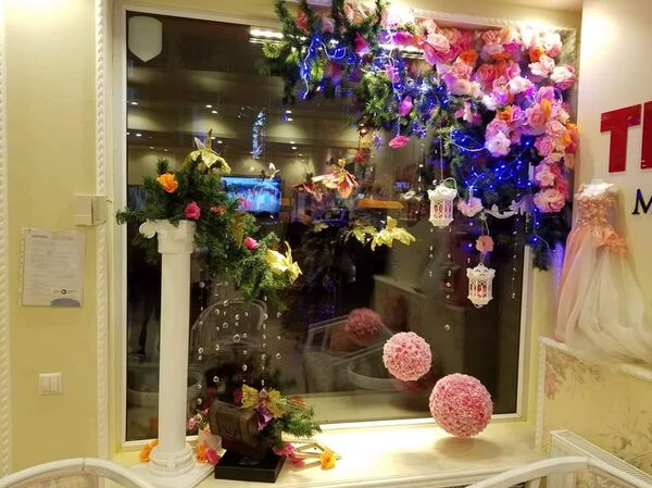 Шик и блеск: как выглядят елки грузинских знаменитостей  - Sputnik Грузия