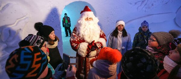 Фестиваль снежно-ледовой скульптуры Снеголед в Мурманской области - Sputnik Грузия
