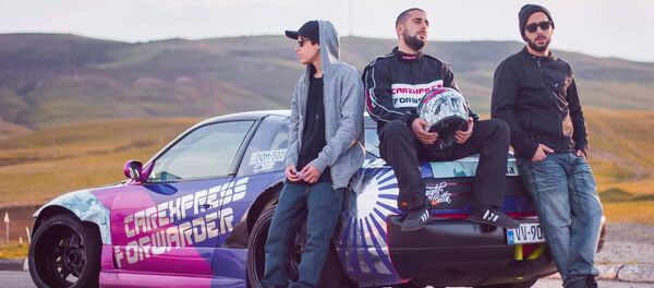 მიშო, გელა და გიორგი გოჩიტაშვილები მიშო, გელა და გიორგი გოჩიტაშვილები - Sputnik საქართველო