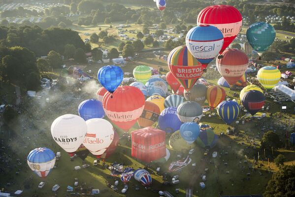 Почетное десятое место занял город Бристоль в Великобритании. На фото - Международный фестиваль воздушных шаров в Бристоле - Sputnik Грузия
