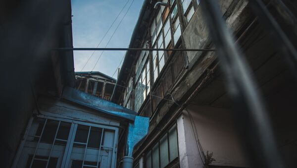 Балкончики старого Тбилиси. Городская архитектура. Итальянский двор - Sputnik Грузия
