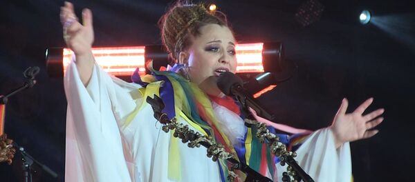 Нино Катамадзе исполнила лучшие хиты в Тбилиси - видео праздничного концерта - Sputnik Грузия