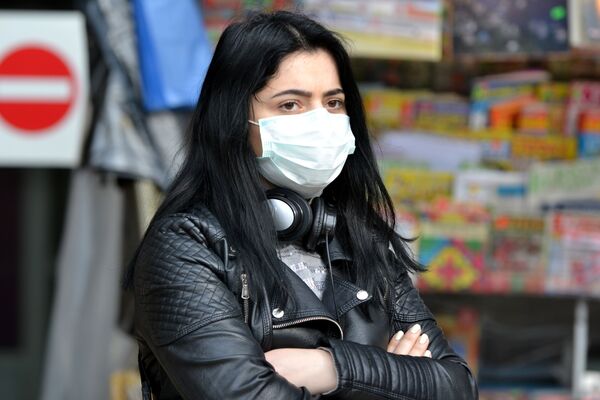 Надевать маску для защиты окружающих - это более понятный шаг - Sputnik Грузия