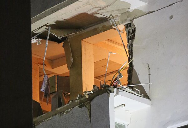 Наибольшие разрушения взрыв причинил на шестом этаже здания - Sputnik Грузия