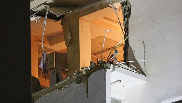 Взрыв газа в жилом доме в районе Диди Дигоми. Последствия взрыва - разрушенные квартиры - Sputnik Грузия