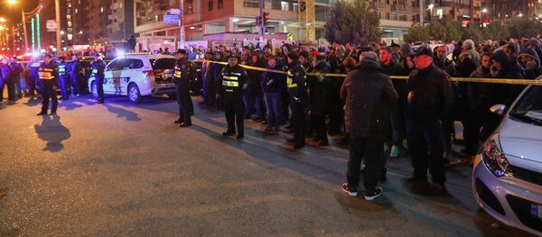 Взрыв газа в жилом доме в районе Диди Дигоми. Полиция оцепила территорию у здания, где произошла трагедия - Sputnik Грузия