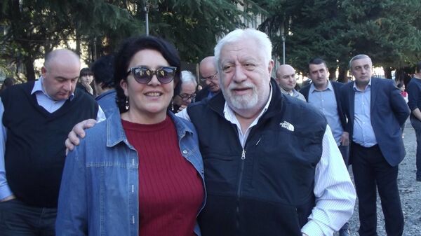„ყირამალა დუქანას“ ავტორი: ამბავი ყველაზე ცნობილი ბაქოელი რაჭველისა და მისი ოჯახისა „ყირამალა დუქანას“ ავტორი: ამბავი ყველაზე ცნობილი ბაქოელი რაჭველისა და მისი ოჯახისა - Sputnik საქართველო