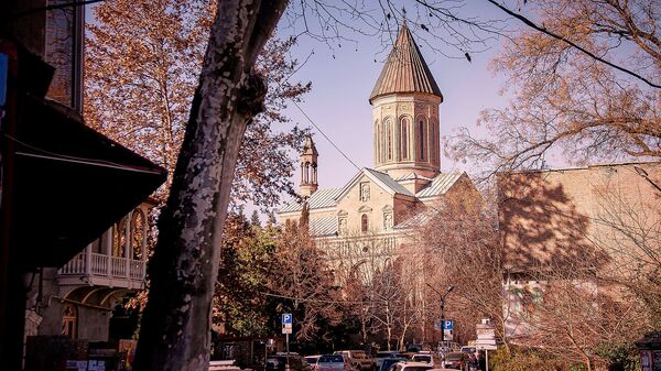 Мечеть, синагога и церкви в одном квартале - как в Тбилиси уживаются все религии - Sputnik Грузия