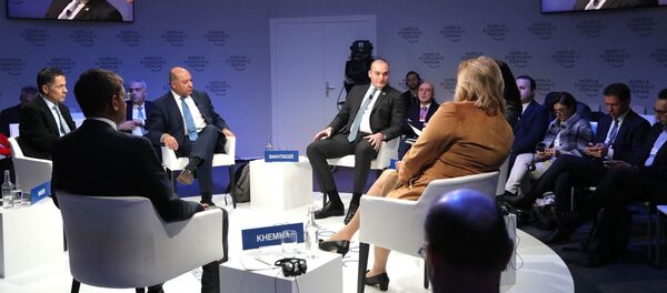 Премьер Грузии Мамуки Бахтадзе на Всемирном экономическом форуме в Давосе - Sputnik Грузия