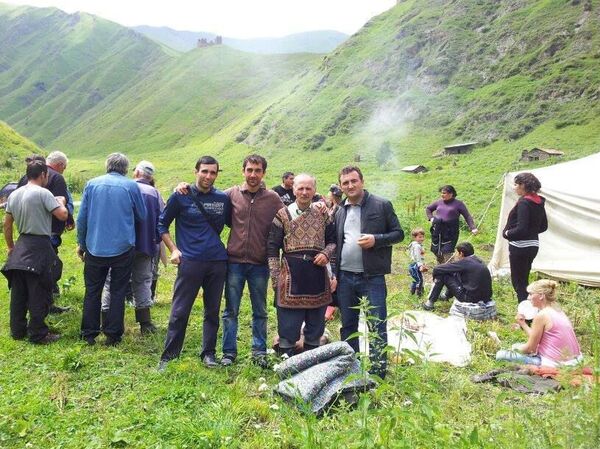 მარადიული C’est la vie, ანუ ვირტუალური საქართველო, სადაც ბევრი ქართველი „ცხოვრობს მარადიული C’est la vie, ანუ ვირტუალური საქართველო, სადაც ბევრი ქართველი „ცხოვრობს - Sputnik საქართველო