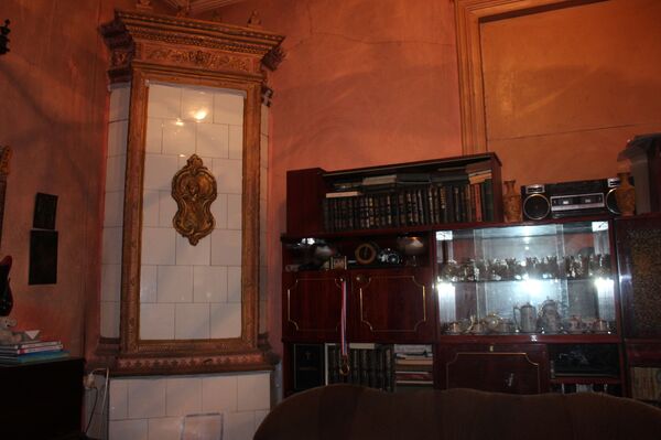 Неразгаданные тайны и сюрпризы старинного особняка на Агмашенебели - Sputnik Грузия