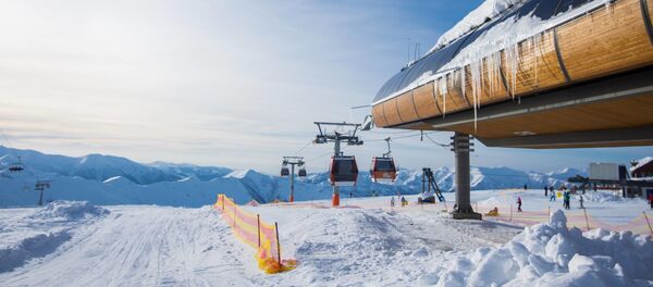 Поездка не для слабонервных: самая длинная канатная дорога в Грузии – видео - Sputnik Грузия