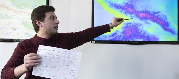 ჟურნალისტი - სინოპტიკოსი ჟურნალისტი - სინოპტიკოსი - Sputnik საქართველო